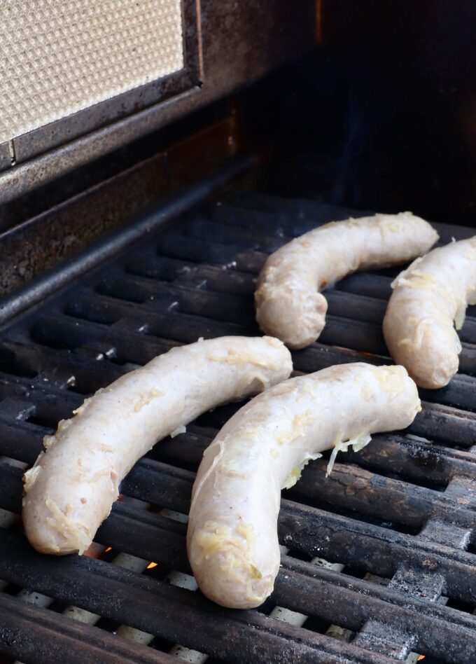 bratwurst on grill